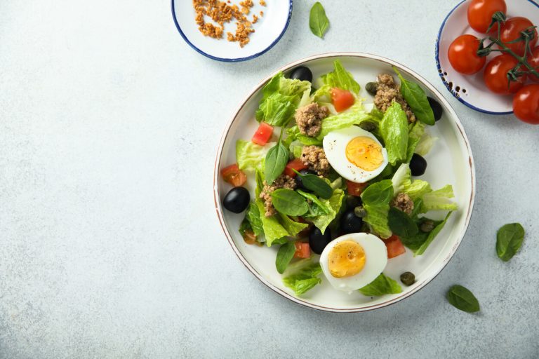 Salade Niçoise sans Anchois (Vegetarian Niçoise Salad)