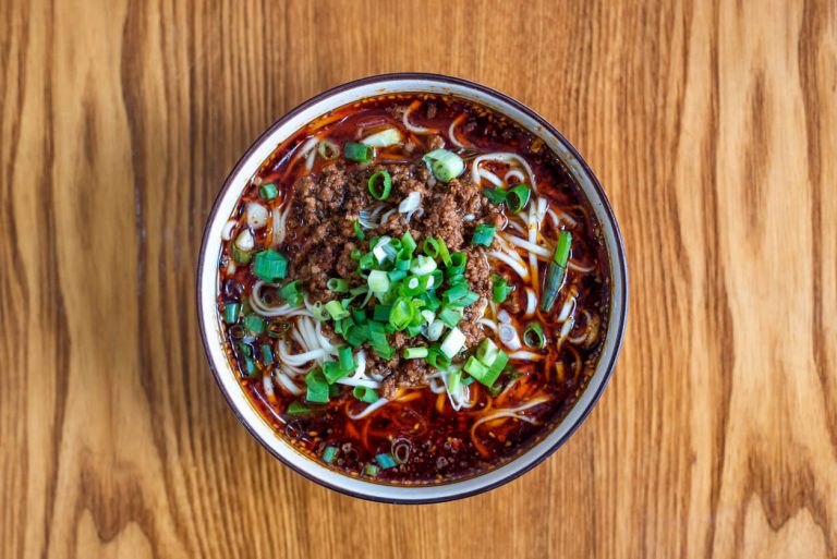 Zha Jiang Mian (Fried Sauce Noodles)