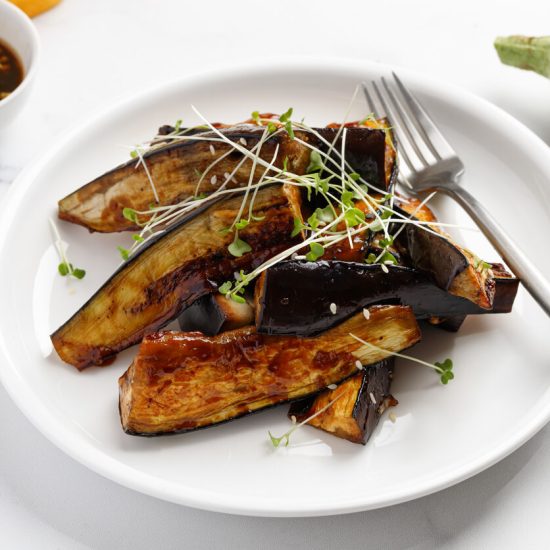 Berenjenas con Miel is a sweet and earthy dish that's enjoyed as a tapa, appetizer, or a side dish. The combination of crispy eggplant and sweet honey is a treat for the palate, reflecting the diverse flavors of Spanish cuisine.