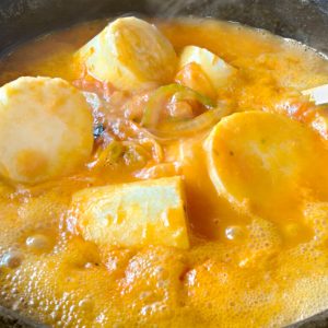 Moqueca de Palmito is a flavorful, aromatic, and comforting dish that brings a taste of Brazilian cuisine to the table in a vegetarian-friendly form. It’s perfect for a family meal or a festive gathering, offering a warm and hearty experience.